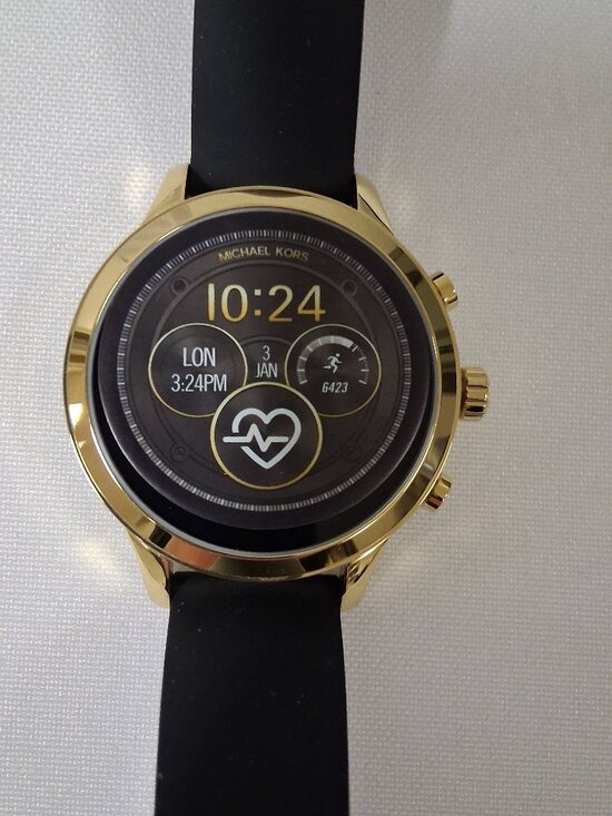 Michael Kors Access Runway Smartwatch –Gold (MKT5053) Gently Used main image 7